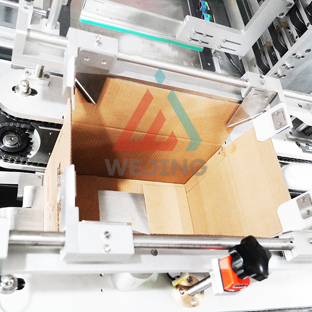 Упаковувальна машина для аерозольних ліній