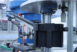 Аерозоль-Can-Uter-Cap-Machine11