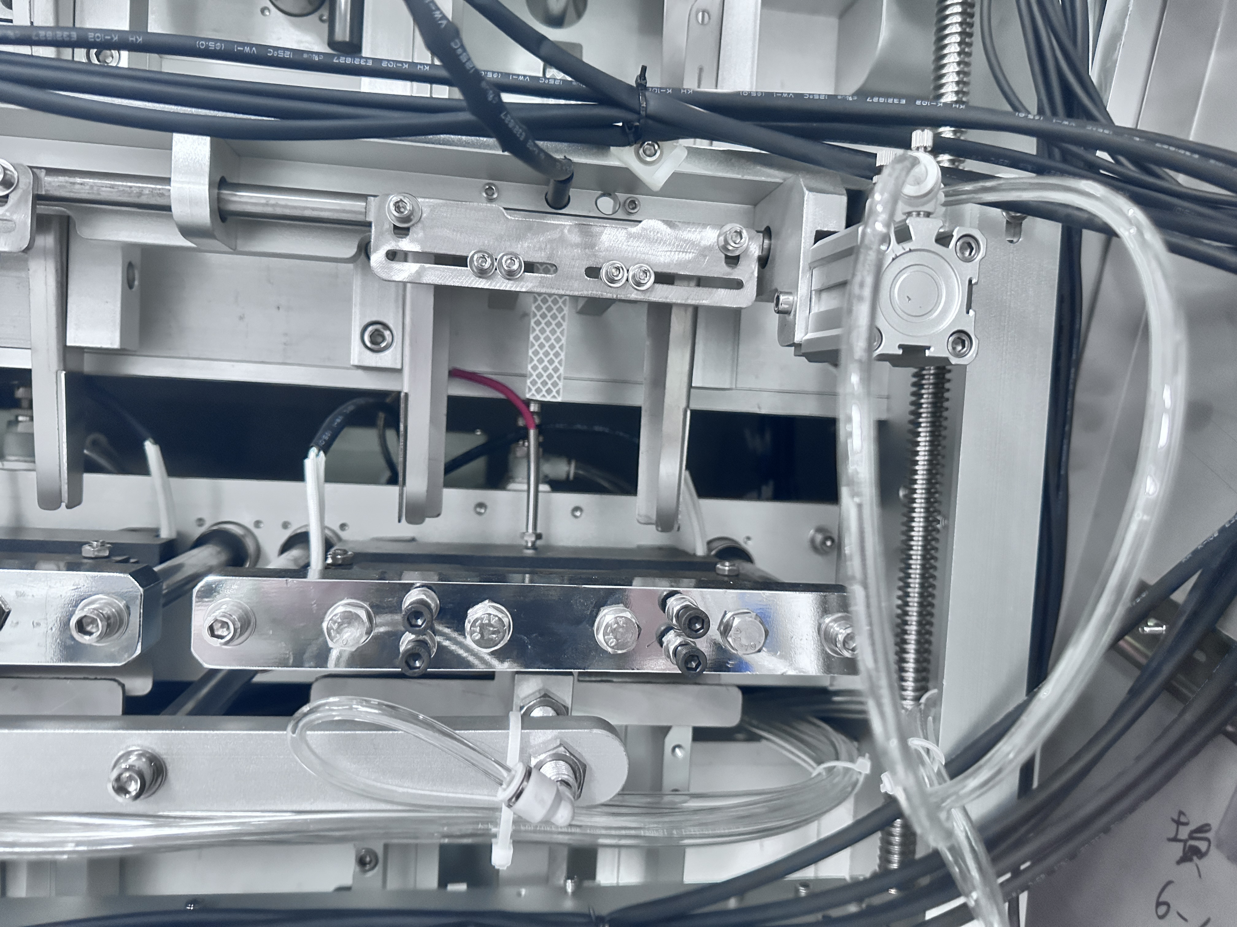 Есенсенс-факайт-маска-наповнення