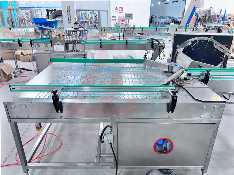 1.Порожня-банка-годівниця