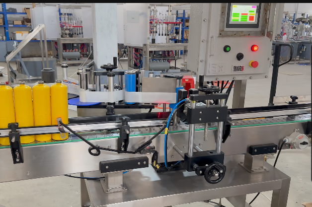 етикетувальна машина